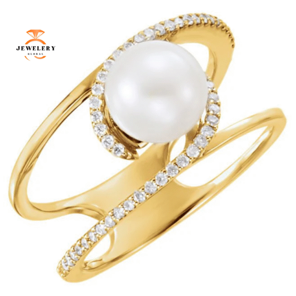 14KT GOLD FRESHWATER CULTURED PEARL & 1/8 CTW DIAMOND RING - Image 3