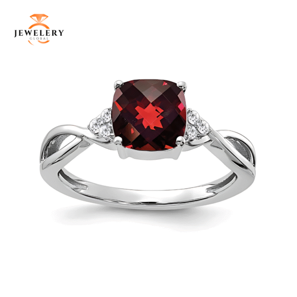 14 KARAT WHITE GOLD CUSHION CUT GARNET & DIAMOND RING