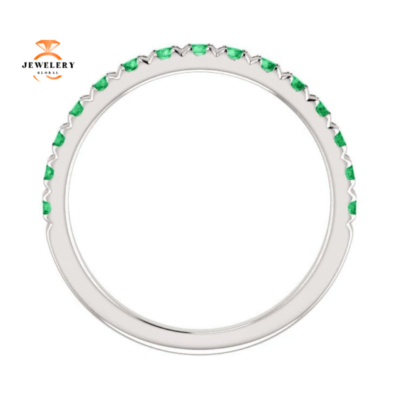 14KT GOLD 0.60 CTW EMERALD FRENCH-SET ANNIVERSARY BAND - Image 13