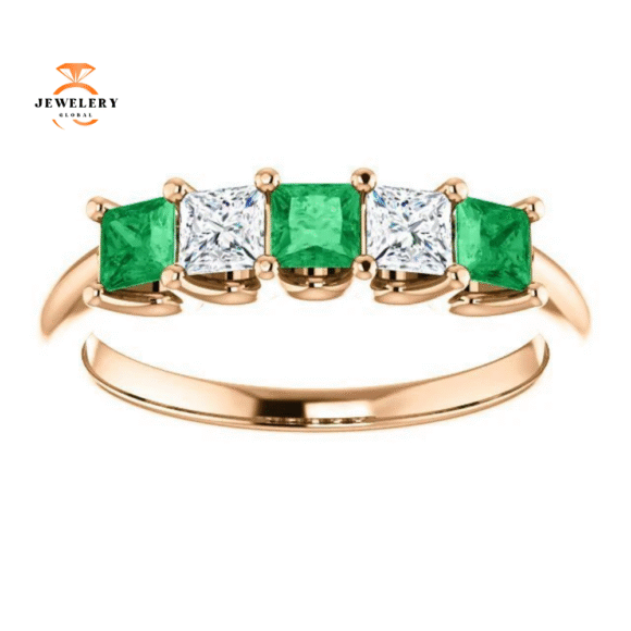 14KT GOLD 0.45 CTW EMERALD & 0.33 CTW DIAMOND SQUARE 5 STONE BAND - Image 3