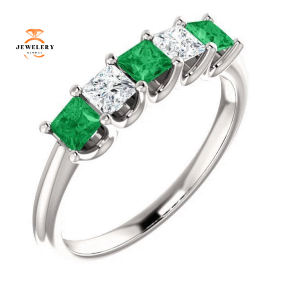 14KT GOLD 0.45 CTW EMERALD & 0.33 CTW DIAMOND SQUARE 5 STONE BAND - Image 12