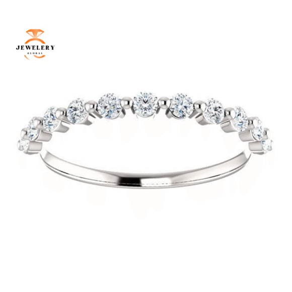 14KT GOLD 1/3 CTW DIAMOND ANNIVERSARY BAND - Image 3