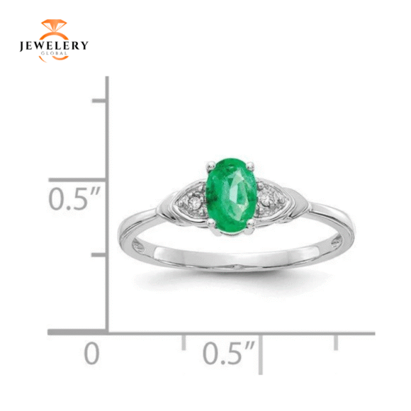14KT DIAMOND AND EMERALD 3 STONE STYLE RING - Image 4