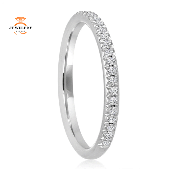 14KT Gold 1/4 CTW Round Diamond 38 Stone Band - Image 2