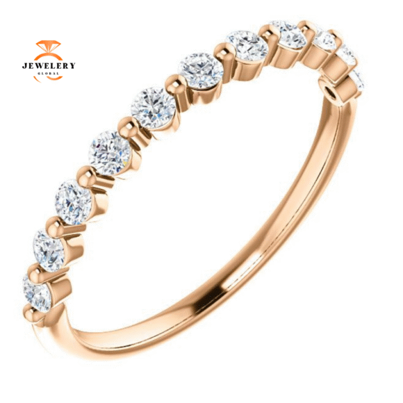 14KT GOLD 1/3 CTW DIAMOND ANNIVERSARY BAND - Image 4