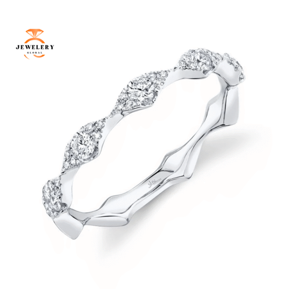 14KT GOLD 0.38 CTW DIAMOND PAVE WAVY RING