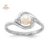 14KT GOLD DIAMOND AND PEARL RING