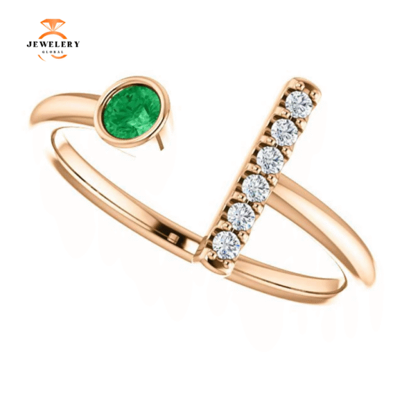 14KT GOLD .11 CT EMERALD & .05 CTW DIAMOND BEZEL BAR RING - Image 3
