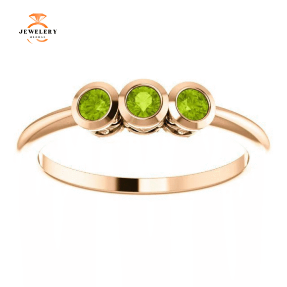 14KT GOLD 0.27 CTW ROUND PERIDOT BEZEL-SET 3 STONE RING - Image 2