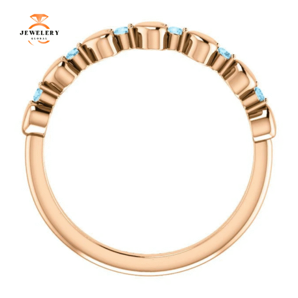 14KT GOLD 0.12 CTW ROUND AQUAMARINE STACKABLE RING - Image 6