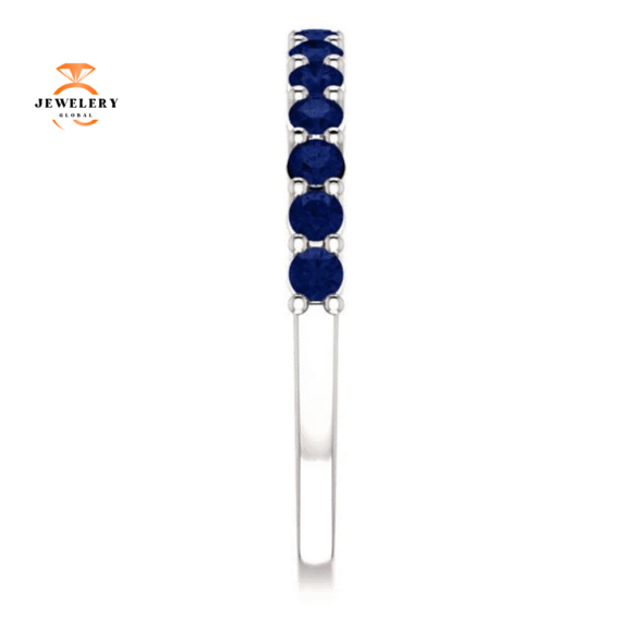 14KT GOLD 0.70 CTW ROUND BLUE SAPPHIRE SHARED PRONG BAND - Image 4