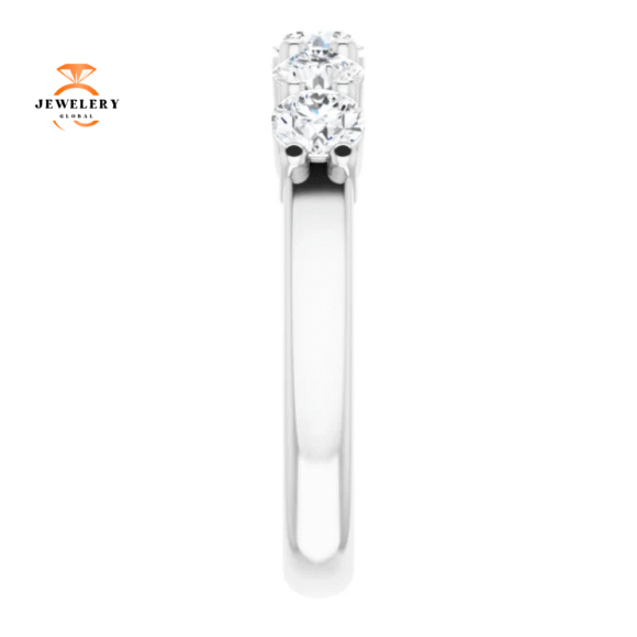 14KT Gold 1 CTW Round Diamond 5 Stone Band - Image 4