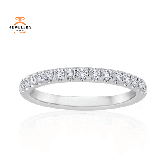 14KT Gold 1/2 CTW Round Diamond 13 Stone Band