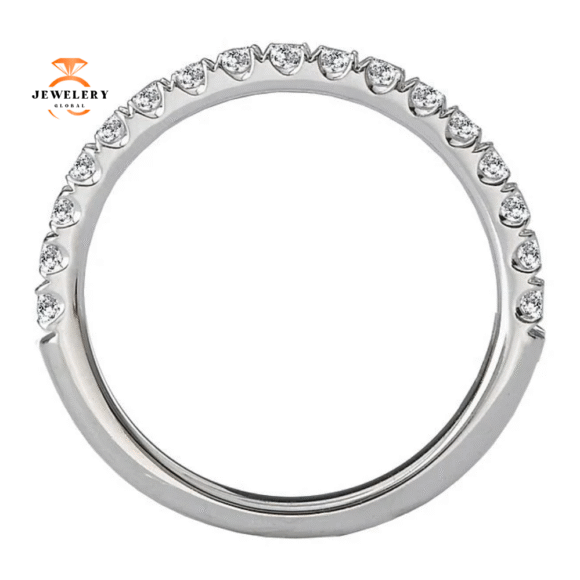14KT WHITE GOLD 3/8 CTW DIAMOND 17 STONE BAND - Image 3