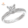 14KT GOLD 3/8 CTW TAPERED DIAMOND ACCENT SETTING FOR 1 CT PRINCESS