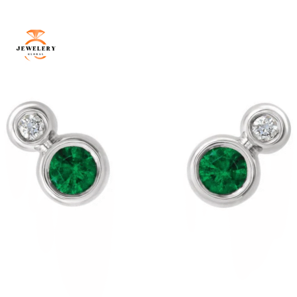 14KT GOLD EMERALD & DIAMOND STUD EARRINGS - Image 5