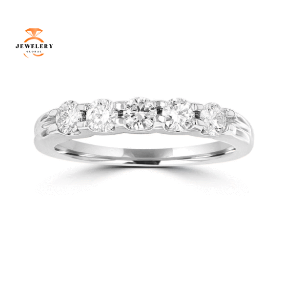 14KT WHITE GOLD 1/2 CTW DIAMOND FIVE STONE BAND