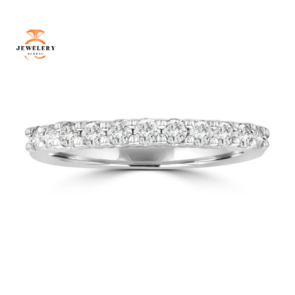 14KT White Gold 1/2 CTW Round Diamond Prong Set Band