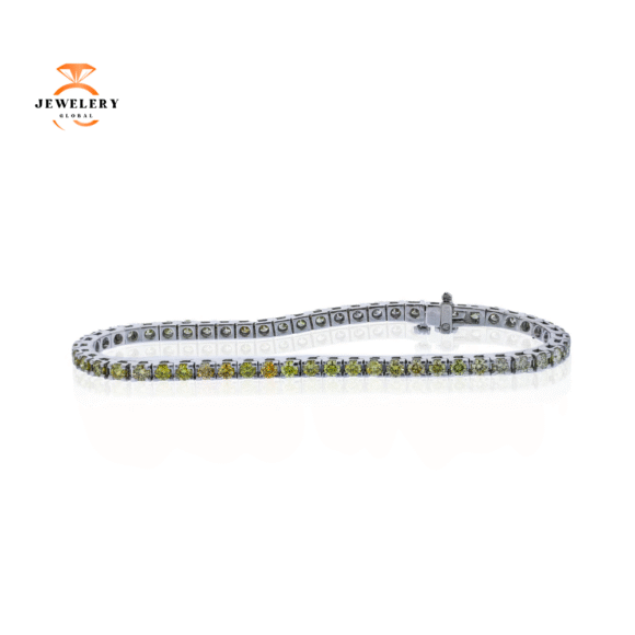 18KT WHITE GOLD 4.08CTW DIAMOND TENNIS BRACELET