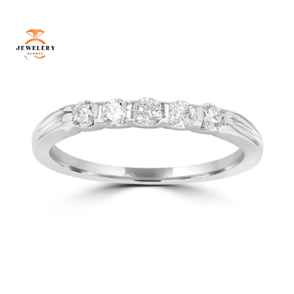 14KT WHITE GOLD 1/4 CTW DIAMOND 5 STONE BAND