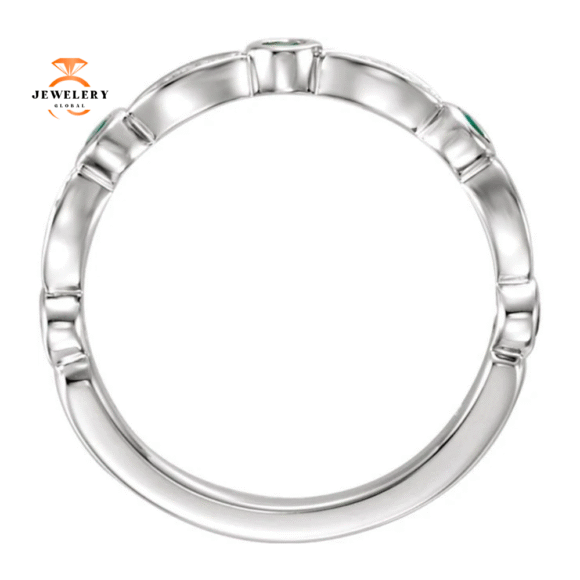 14KT WHITE GOLD EMERALD AND 1/6 CTW DIAMOND STACKABLE RING - Image 2