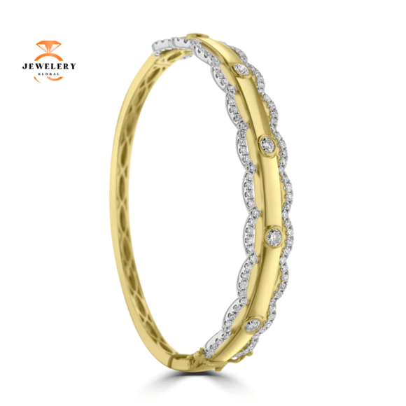 18K WHITE AND YELLOW GOLD 2.32CT DIAMOND BANGLE BRACELET - Image 2