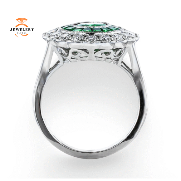 18KT WHITE GOLD 2.20CT TSAVORITE & 0.72CTW DIAMOND SCALLOPED RING - Image 3