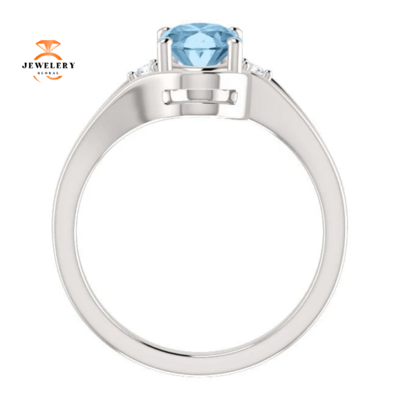 14KT WHITE GOLD 1.60 CT SKY BLUE TOPAZ & 1/20 CTW DIAMOND ACCENT RING - Image 2
