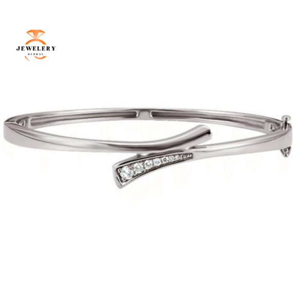 14KT White Gold 1/4 CTW Diamond Journey Bangle Bracelet