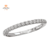 14KT WHITE GOLD 1/3 CTW DIAMOND 16 STONE BAND