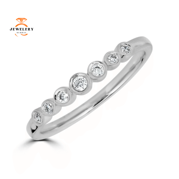 EMILIQUE 14KT GOLD .10 CTW DIAMOND BEZEL 7 STONE BAND