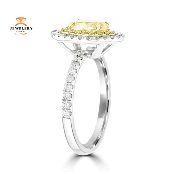 18KT WHITE GOLD 1.60 CTW YELLOW DIAMOND OVAL HALO RING - Image 3