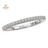 14KT WHITE GOLD 1/6 CTW ROUND DIAMOND 20 STONE BAND