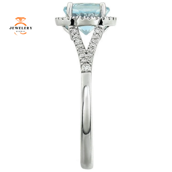 14KT WHITE GOLD 1.65 CT BLUE TOPAZ & 1/6CTW DIAMOND HALO RING - Image 4