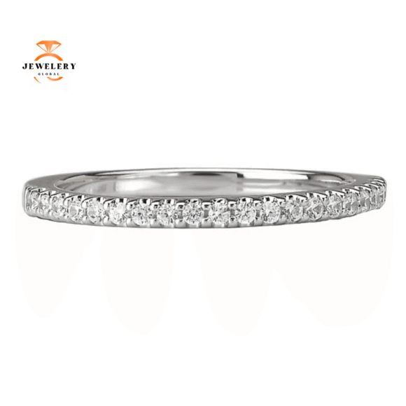 14KT WHITE GOLD 1/6 CTW ROUND DIAMOND 20 STONE BAND - Image 2