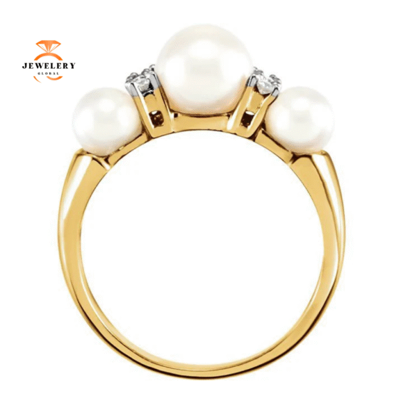 14KT YELLOW GOLD THREE-STONE PEARL AND DIAMOND RING - Image 2