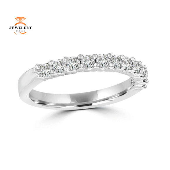 14KT WHITE GOLD 1/2 CTW PRONG SET DIAMOND BAND - Image 2