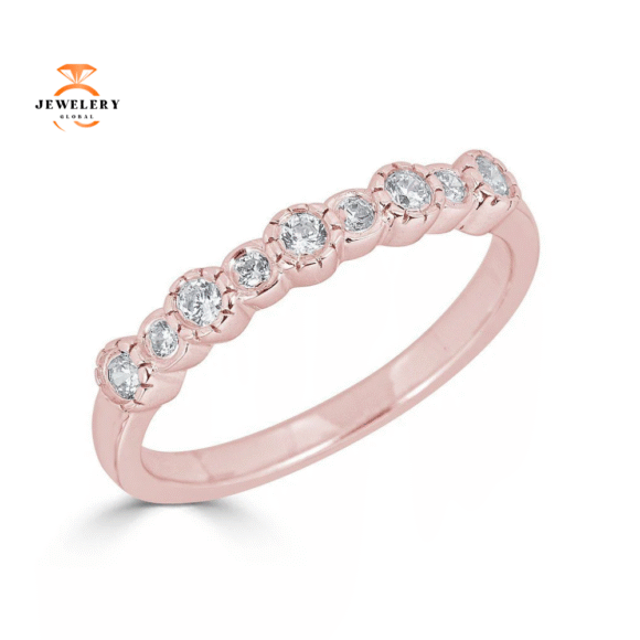 EMILIQUE 14KT GOLD 1/5 CTW DIAMOND ALTERNATING BEZEL SET BAND