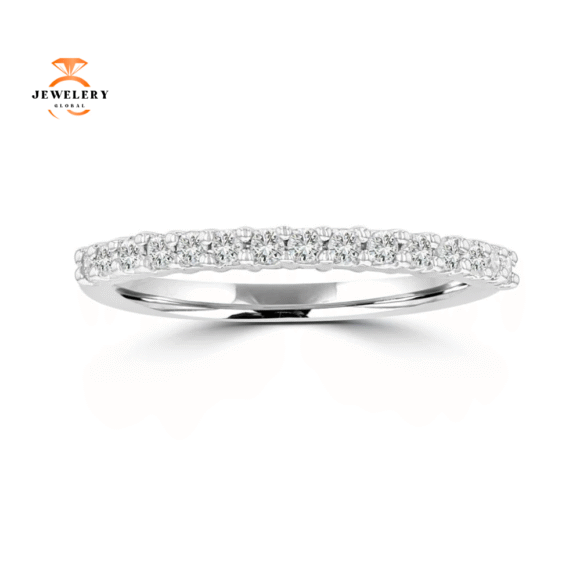 14KT WHITE GOLD 1/4 CTW PRONG SET DIAMOND BAND